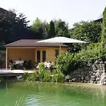 瓦兹和美瑞驰酒店 酒店