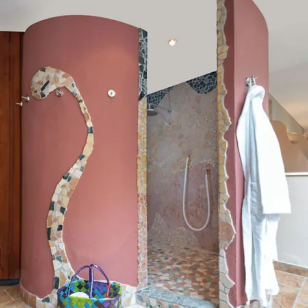 瓦兹和美瑞驰酒店