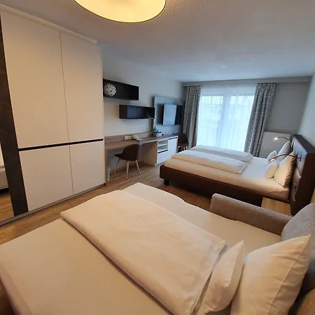 酒店 瓦兹和美瑞驰酒店 瓦兹